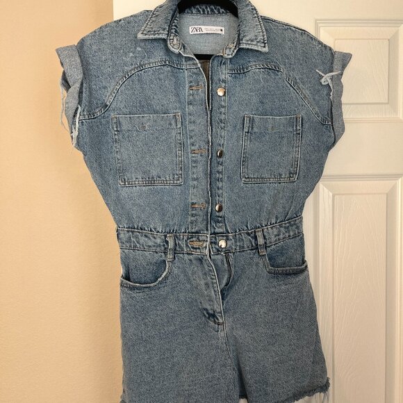 Zara DENIM Shorts Playsuit Cuffed sleeve JUMPSUIT - Picture 1 of 3